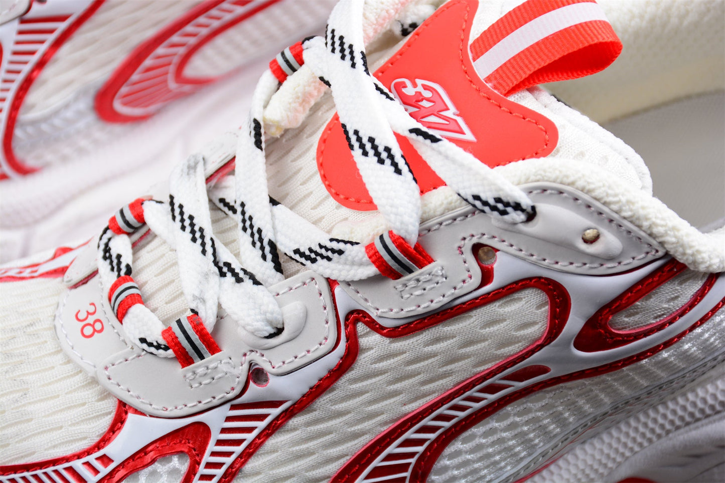 Balenciaga 3XL Worn-Out White Red Sneakers