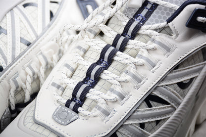 Moncler Trailgrip Gore-Tex Low White Sneakers