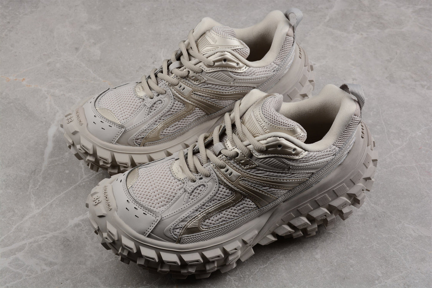 Balenciaga Defender Beige Sneakers