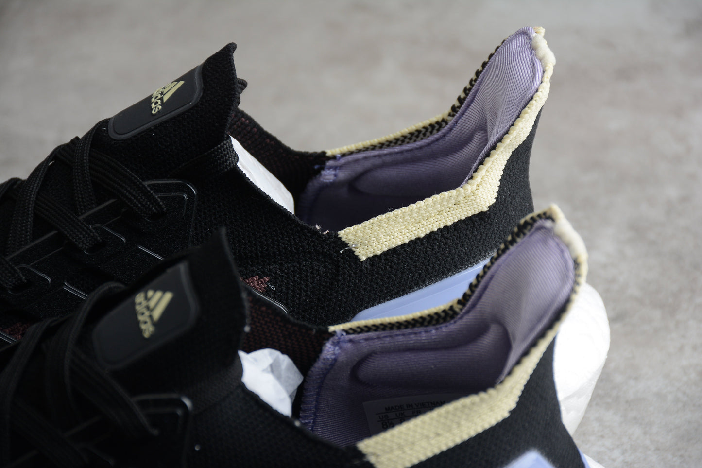 adidas UltraBoost 2021 Core Black/Violet Tone