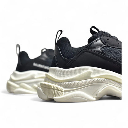 Balenciaga Triple S Black White