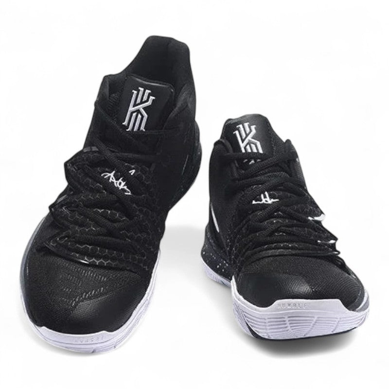 NIKE Kyrie 5 x Black Magic