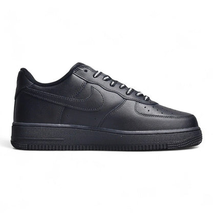 Nike Air Force 1 Low Supreme Black Sneakers