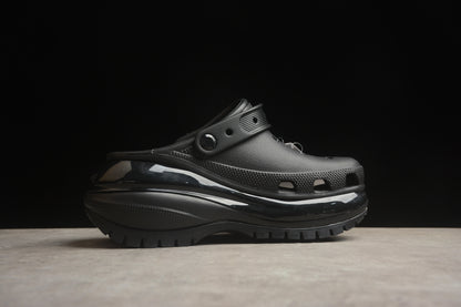 Crocs Mega Crush Clogs – BlackCrocs Mega Crush Clog Black
