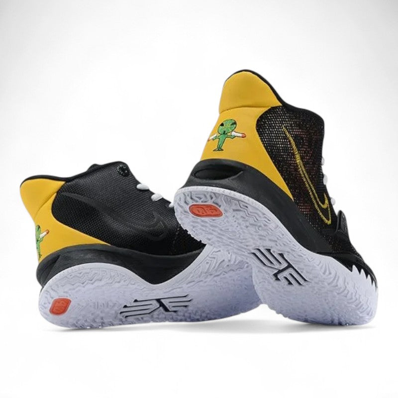 Nike Kyrie 7 x Roswell Rayguns