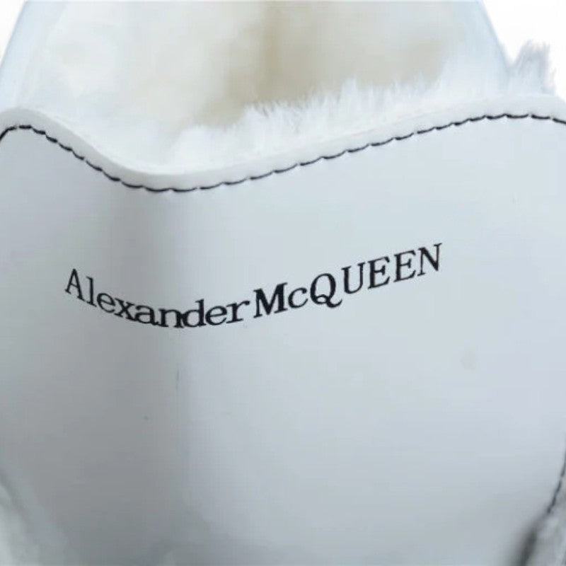 Alexander McQueen White High-Top Combat Boot – Black Sole
