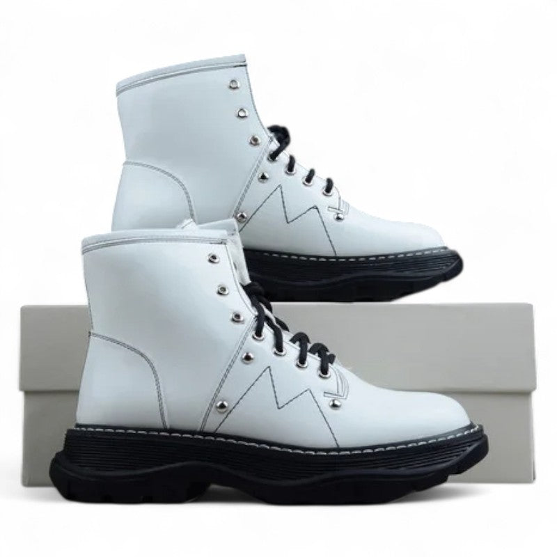 Alexander McQueen White High-Top Combat Boot – Black Sole