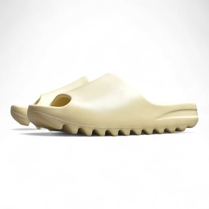 Yeezy Slide Bone Slides