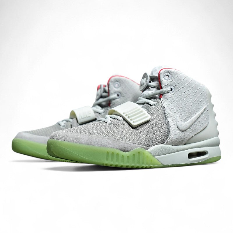 Air Yeezy 2 NRG ‘Pure Platinum’