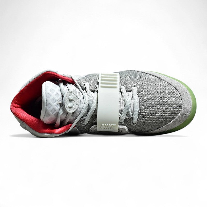 Air Yeezy 2 NRG ‘Pure Platinum’