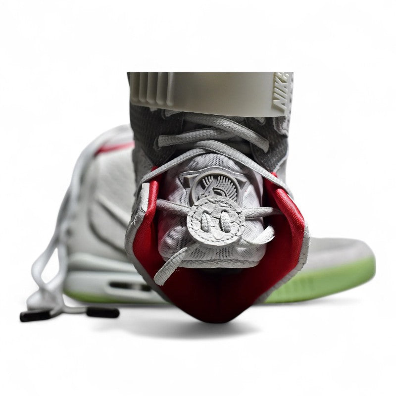 Air Yeezy 2 NRG ‘Pure Platinum’
