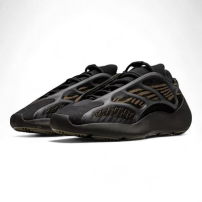 adidas Yeezy 700 V3 Clay Brown Sneakers